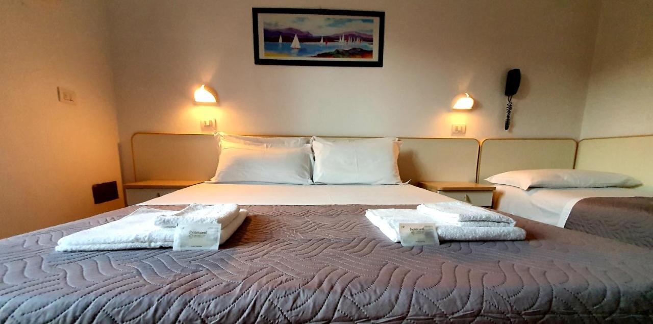 Lively Hotel Bellaria-Igea Marina Eksteriør billede