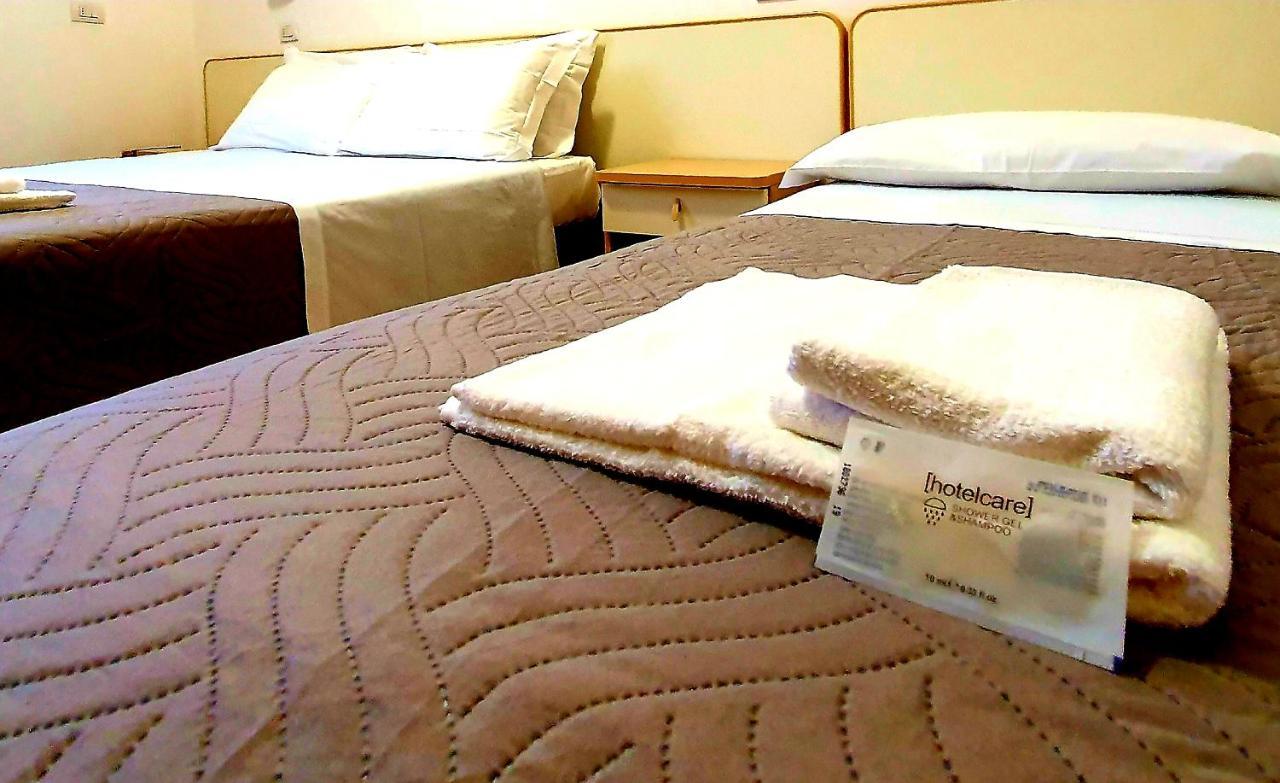 Lively Hotel Bellaria-Igea Marina Eksteriør billede