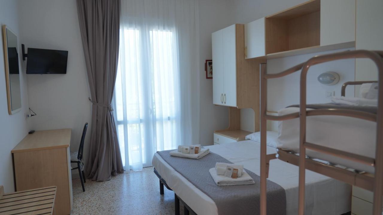 Lively Hotel Bellaria-Igea Marina Eksteriør billede